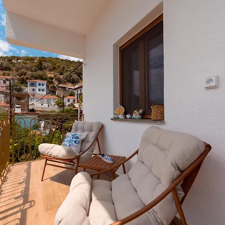 Lenaki House Apartment *