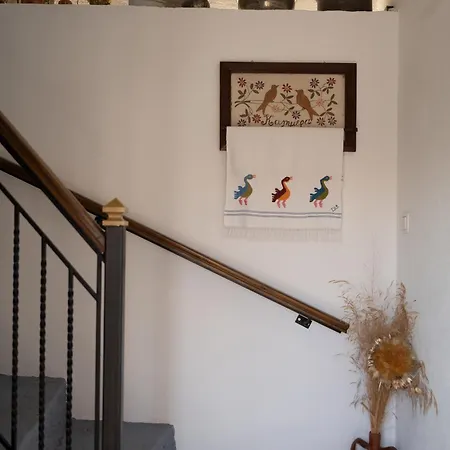 Lenaki House Apartment